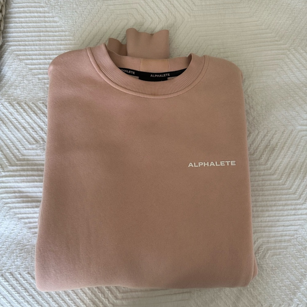 Alphalete crew neck